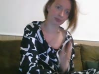 FEMME FRANCAISE TRES CHAUDE BISEXUELLE ET TRES COQUINE