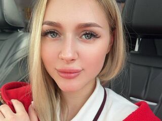 naughty camwhore CandiceBless