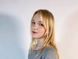 sex cam show ElmaKinnunen