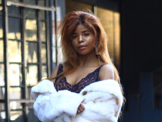 hot naked webcamgirl FifiCaramel