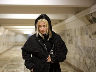 kinky webcam show KiraHaverstick