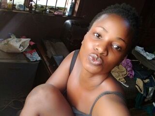 naughty chat room LuluWilde