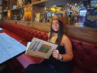 adult live web cam MelanyCol