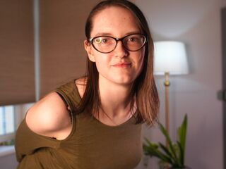 naked girl with webcam fingering pussy SusanMcDonald