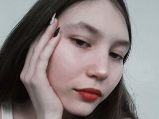 camgirl playing with sextoy ThoraMonzon