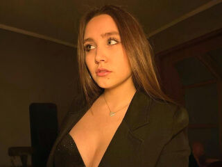 web cam show UdeleBroadhurst