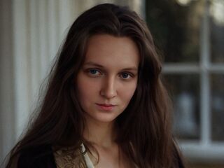 nude webcam girl LilliamDittman