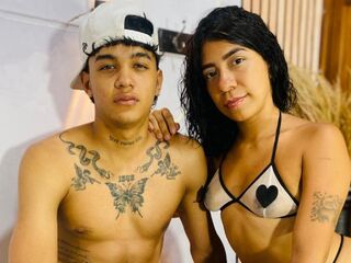 cam couple live webcam AlessiaAndAxel