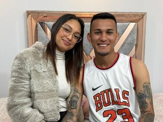 sexshow chatroom HannaLucas