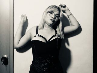 fetish web cam girl BelliniSarah
