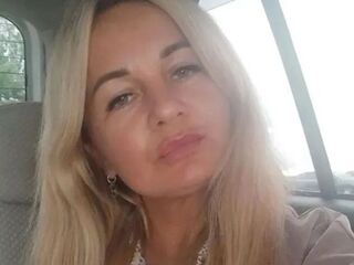 cam girl bdsm show ZlataKrus