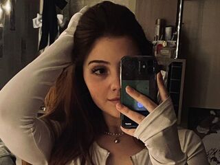camgirl porn AdrienMusni