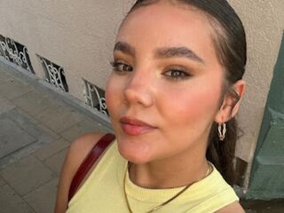 camgirl live sex AlaskaRoss