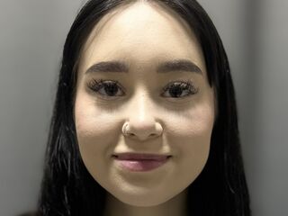 naked cam girl masturbating with sextoy AlicaSwith