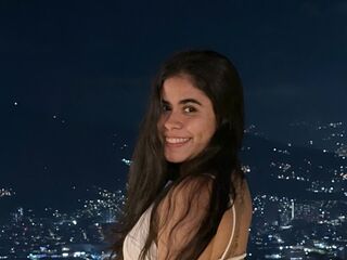 naked camgirl fingering pussy AlicyaTorres