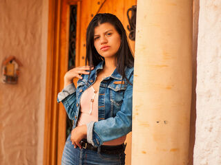 hot camhooker AlishaRazat