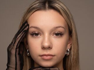 hot cam AmandaRandolph