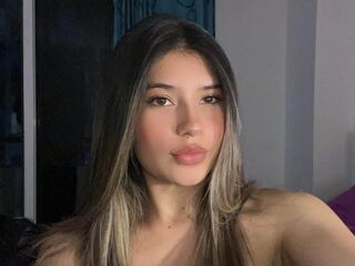 hot cam girl masturbating with vibrator AmberCardona