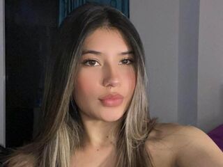 nude camgirl pic AmberCorzo