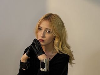 webcam bitch chat AmeliaHatta