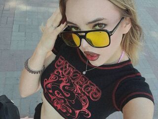 camgirl masturbating with sex toy AngelHarrisonn