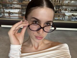 cam girl masturbating with vibrator AriaMonro