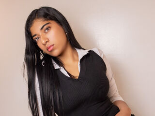 naughty camgirl photo AriiDuval