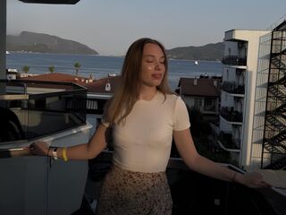 free webcam chat room AshleyWin