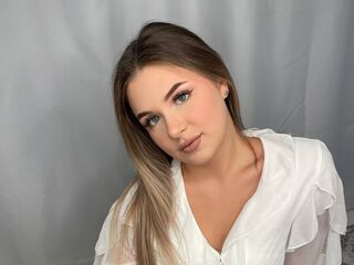 naughty camgirl BeliaPuliafico