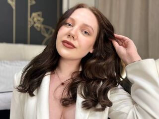 camgirl video chat BellaSwiger