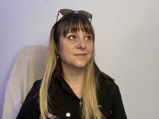 hot girl live web cam BethanyRoset
