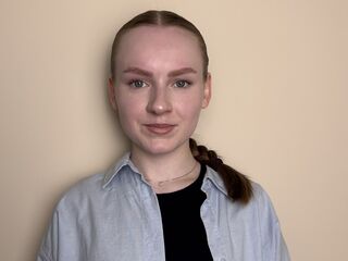 chat room livesex BettyannGrenon