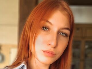 beautiful webcam girl BonnieCrook