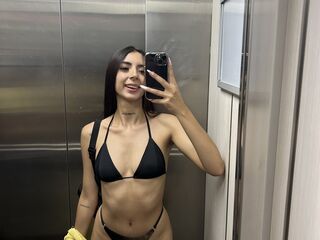 hot cam girl masturbating with sextoy CameronBonnet