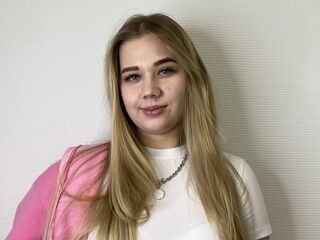 camslut CathernLoven