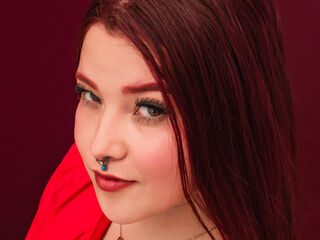 camwhore masturbating with vibrator CelesteRevolt