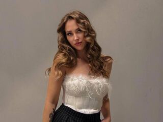 adult chatroom ChloeAudley