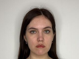 naughty cam girl fingering shaved pussy CristaCarpentier