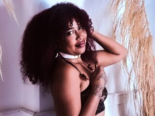 camgirl playing with sextoy DalilaHeins