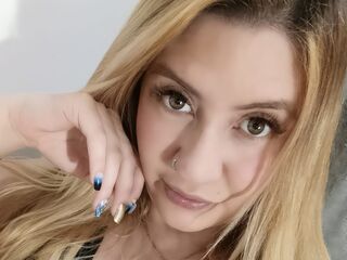 topless girl DanielaSage