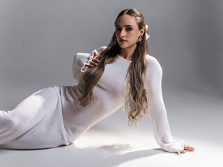 free adultcam DannaWhite