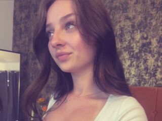 cybersex chat room DeliaAmour