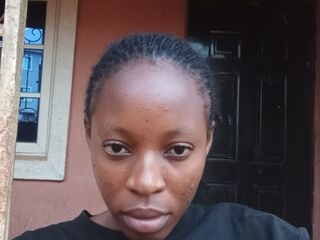 naked cam girl masturbating with dildo DewanAumira