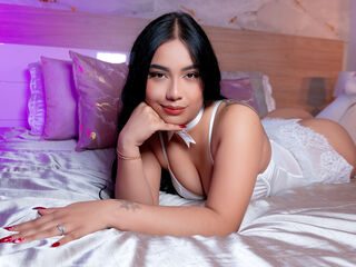 spy web cam DianaBardot