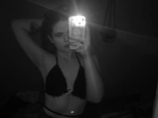 adult webcam chat DoloresHuesing