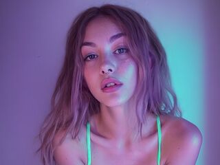 naked webcam girl picture DominicaAtom