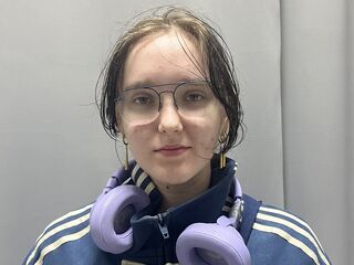 cam girl webcamsex DoraDawson