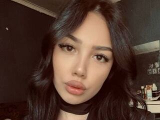 girl webcam naked EliraVale