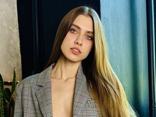 naked webcam girl picture EmilyMontgomery