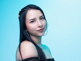 fingering camgirl EmmaCastillo